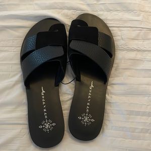 Free People slide sandals Black size 8 never worn